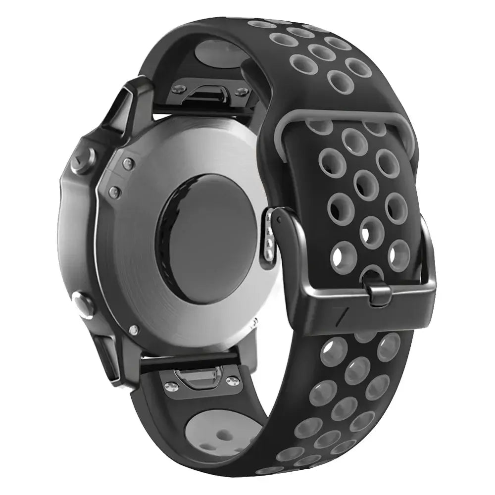 Breathable silicone Garmin QuickFit band with a sleek design and modern look, ideal for an active lifestyle.
