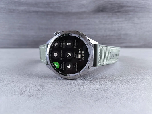 Easy Steps to Swap Out Your Garmin Watch Band