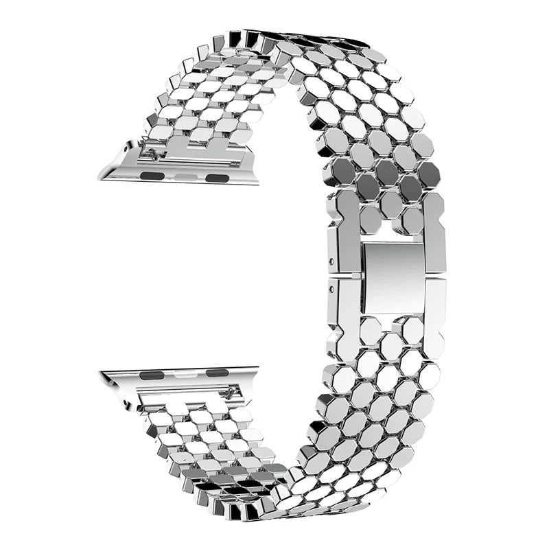 Fish Scale Stainless Steel Apple Watch Bracelet in Silver