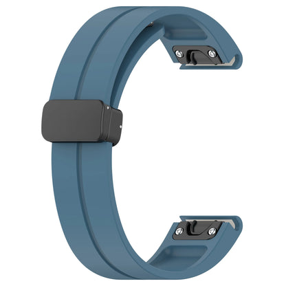 Garmin silicone smartwatch band in blue, durable replacement strap designed for comfort and easy adjustment.