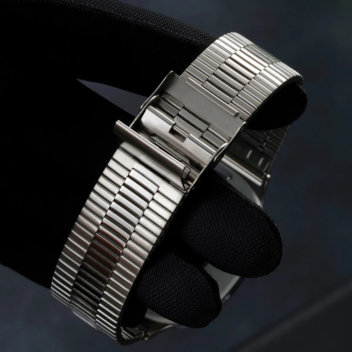Samsung Galaxy Stainless Steel Link Watch Band - Watch8/Watch8 Classic/Watch9 Business on a black background