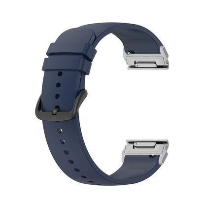 Garmin silicone watch strap in navy blue, a comfortable and durable replacement band for smartwatches.