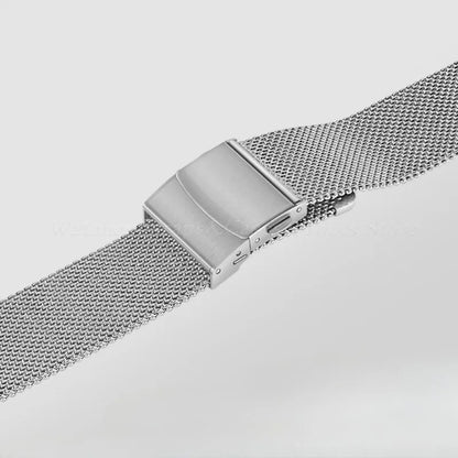 Thin Milanese Mesh Band in silver