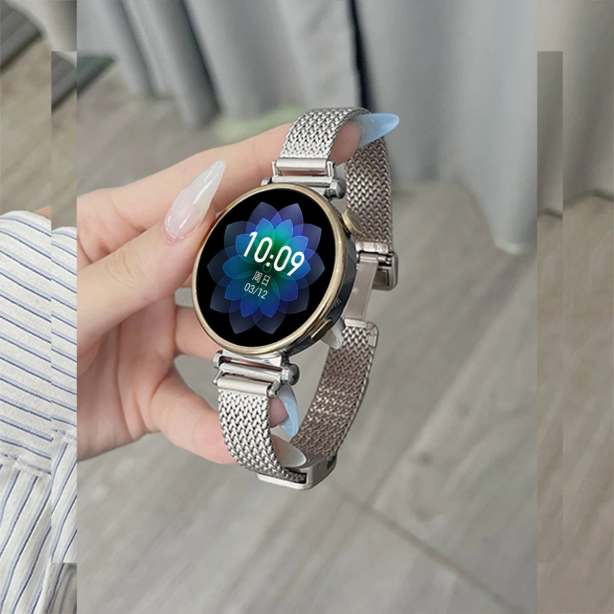 Slim Magnetic Metal Mesh Band in Starlight