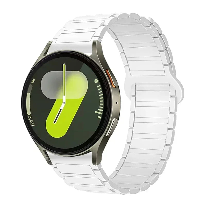 COROS Ribbed Magnetic Silicone Loop Band – White