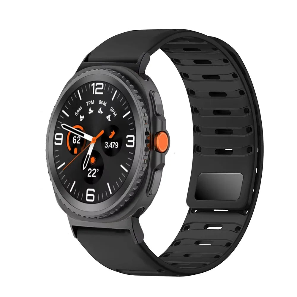 Samsung Galaxy Silicone Watch Band - Magnetic Watch8/Watch8 Classic/Watch9/Ultra/Ultra2 in black with breathable design.