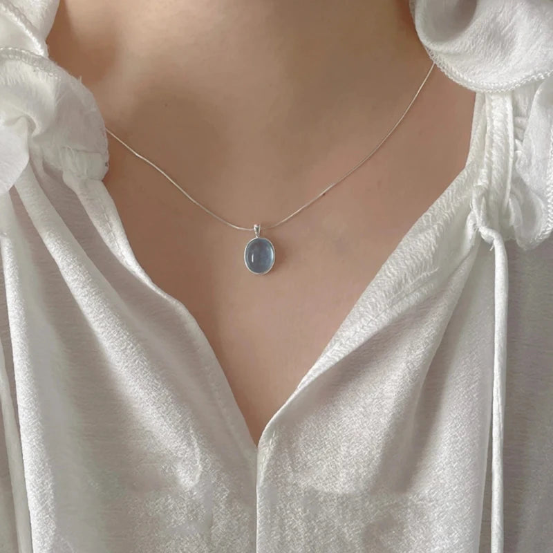 Oval Blue Simulated Moonstone Pendant Necklace, 925 Sterling Silver, photo 2