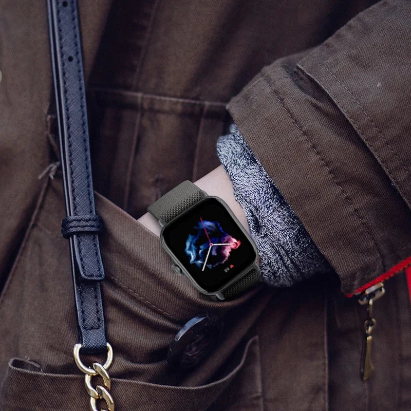 COROS Adjustable Elastic Fabric Watch Band - Elastic strap on wrist