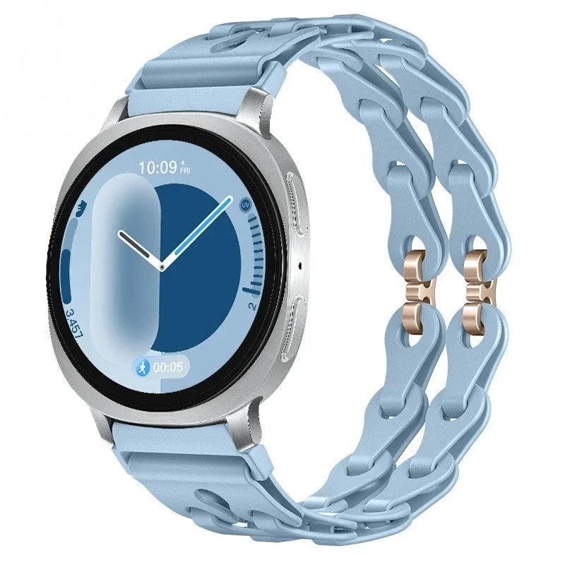 Samsung Galaxy Silicone Chain Watch Band – Watch8/Watch8 Classic/Watch9/Ultra/Ultra2 Multi in light blue with chain design.