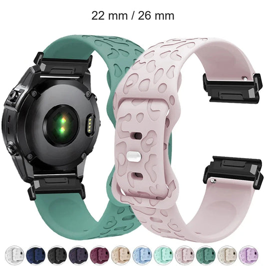 Garmin QuickFit 22/26mm Embossed Silicone Band with Tuck Closure