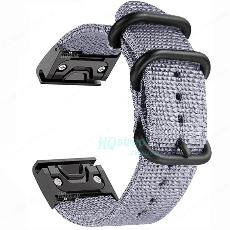 Garmin Canvas Nylon Strap in grey, durable and lightweight replacement band for smartwatches, featuring quickfit.