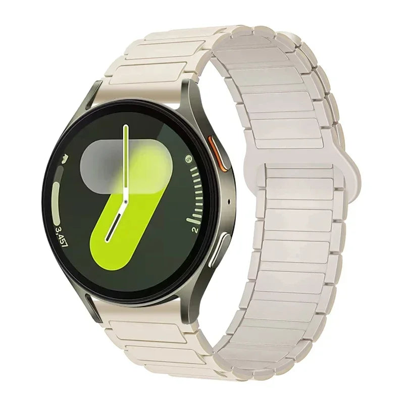 COROS Ribbed Magnetic Silicone Loop Band – Cream / White