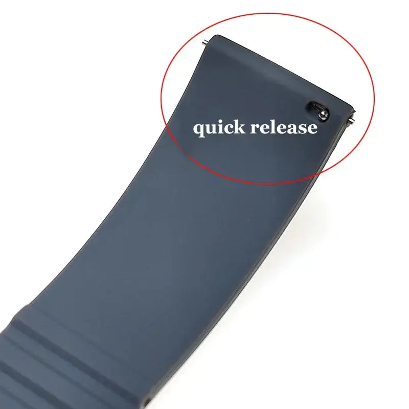 TicWatch Trim-to-Fit Silicone Clasp Band - Quick-release spring-bar detail