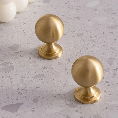Classic ball solid brass cabinet knob in brushed brass