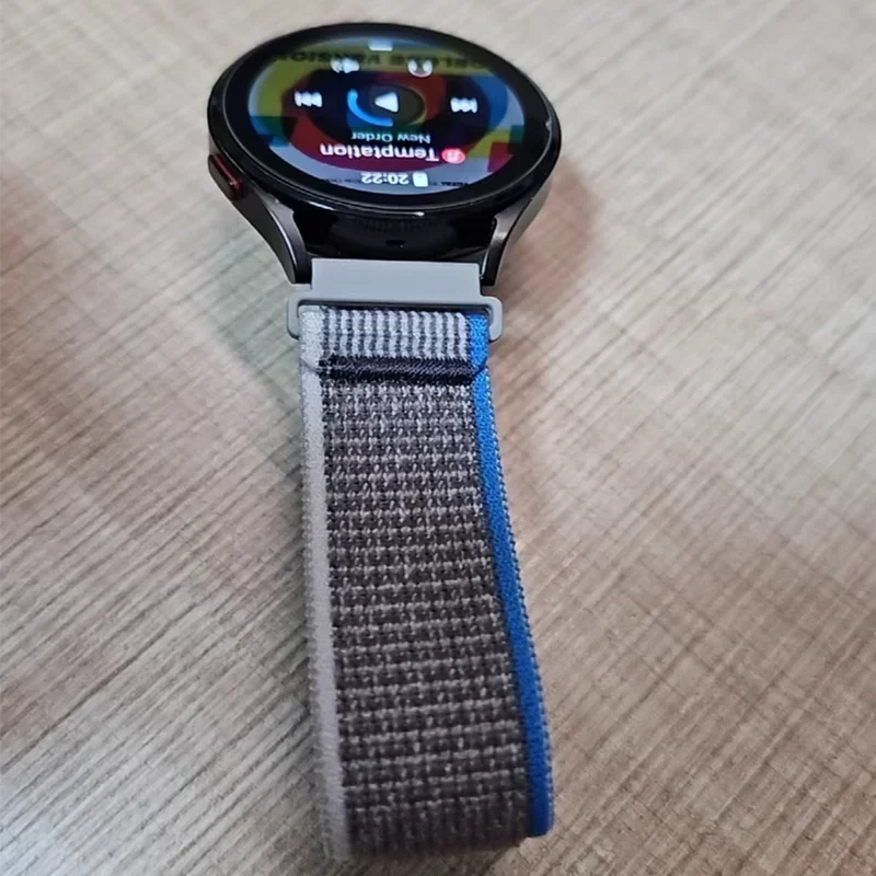 Nylon sport loop weave detail on wrist for COROS – BandsCo Straps